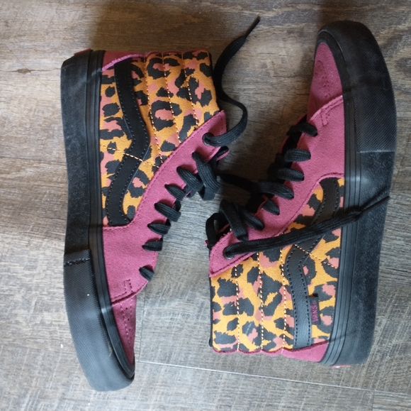 Shoes - Vans Sk8-Hi Pro Leopard Maroon / Black Sz 7